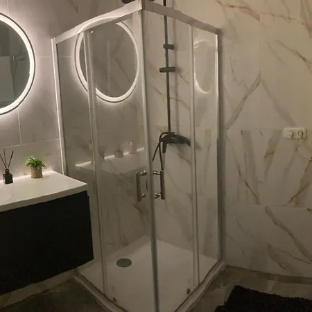 Apartment Deluxe